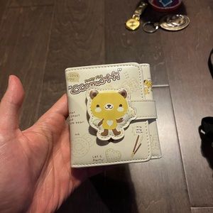 Trifold wallet